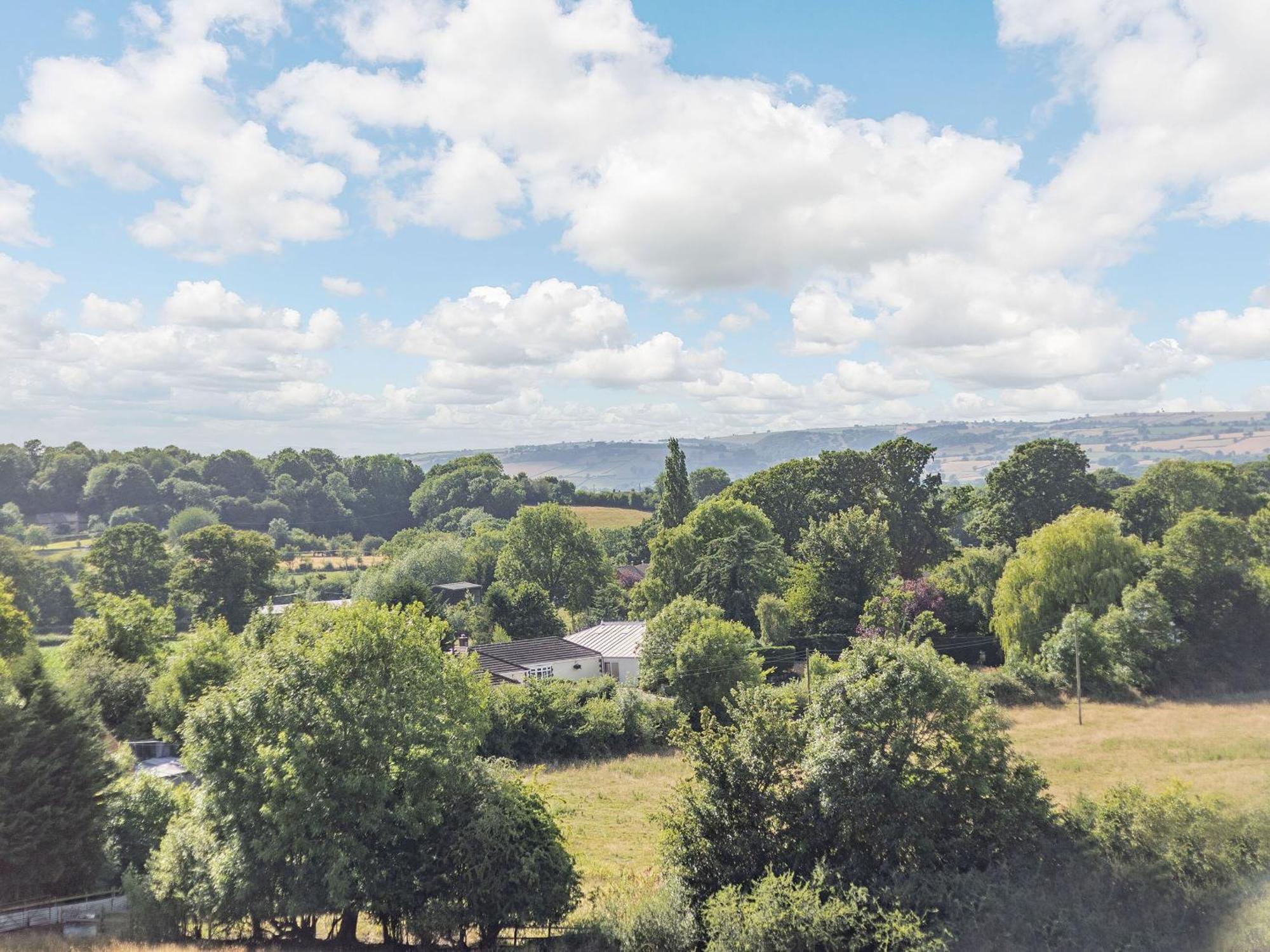 Pontesbury Elsies Cottage מראה חיצוני תמונה
